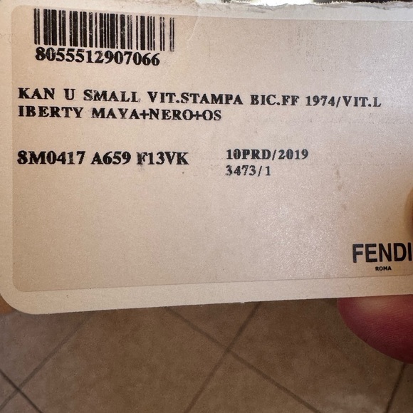 Fendi Women Shoulder Bag Embossed Kan U - Picture 8 of 8